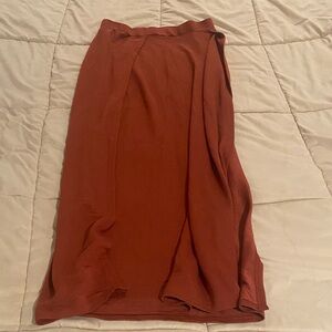 Wrap skirt, super pretty - size L
